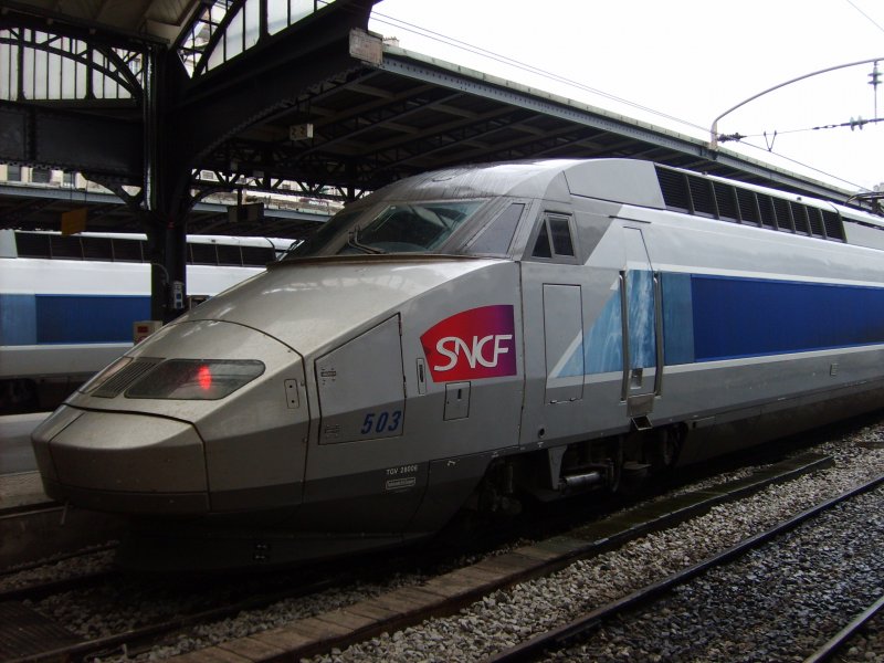 TGV-Resu im Gare de l'Est. 14.05.09
